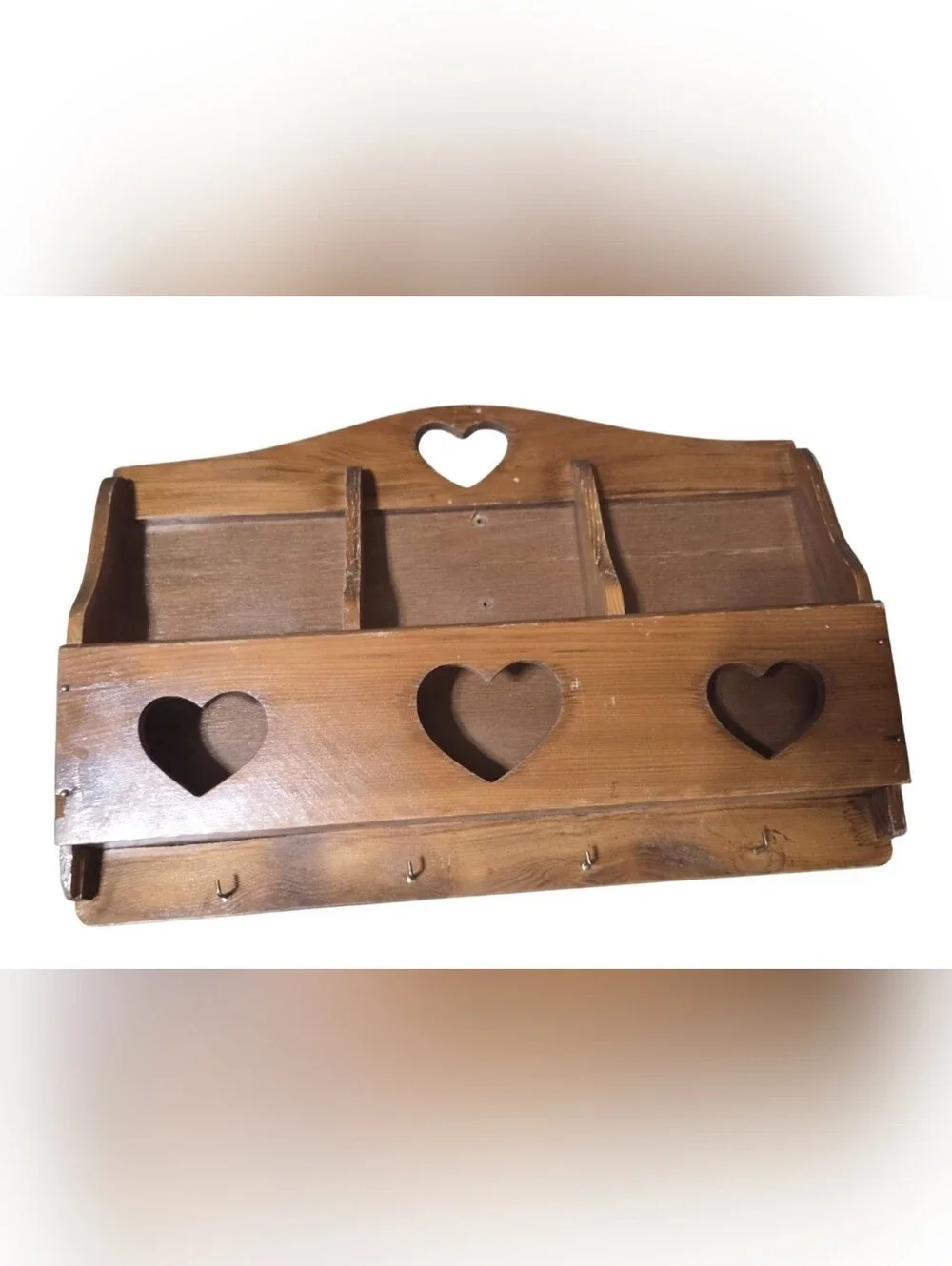 Vintage Country Rustic Brown Heart-Cut Wooden Wall Shelf with Hooks
